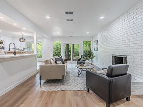 2631  Deep Hill Circle , Dallas Texas 75233