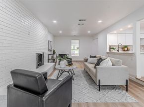 2631  Deep Hill Circle , Dallas Texas 75233