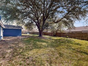 400  Casa Bello Court , Irving Texas 75062