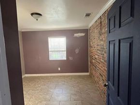 2804  19th Street , Fort Worth Texas 76106