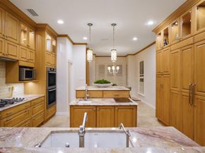 7104  Judi Court , Dallas Texas 75252