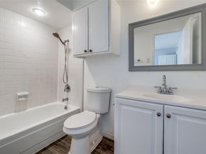 6610  Eastridge Drive  114, Dallas Texas 75231