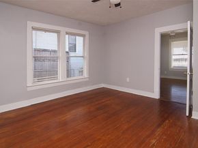 2121  Fairmount Avenue , Fort Worth Texas 76110