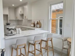 108 N Cliff Street , Dallas Texas 75203