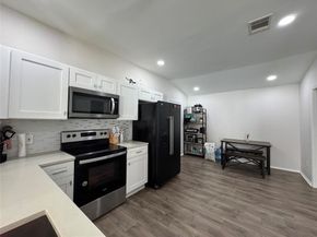 4372  Onyx Drive , Carrollton Texas 75010