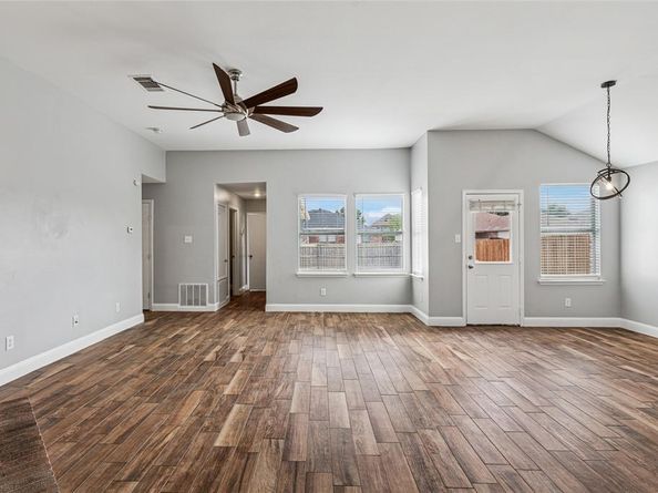 1328  Marvin Gardens , Lancaster Texas 75134