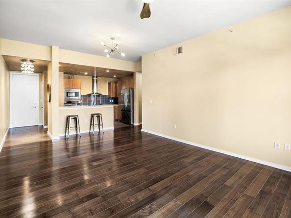 2323 N Houston Street  310, Dallas Texas 75219