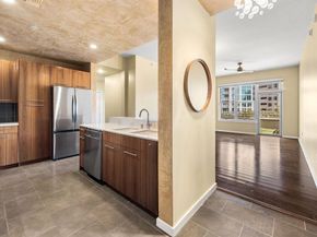 2323 N Houston Street  310, Dallas Texas 75219