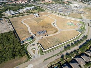 315  Regal Lane , Irving Texas 75039