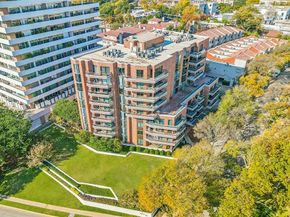 3621  Turtle Creek Boulevard  2D, Dallas Texas 75219