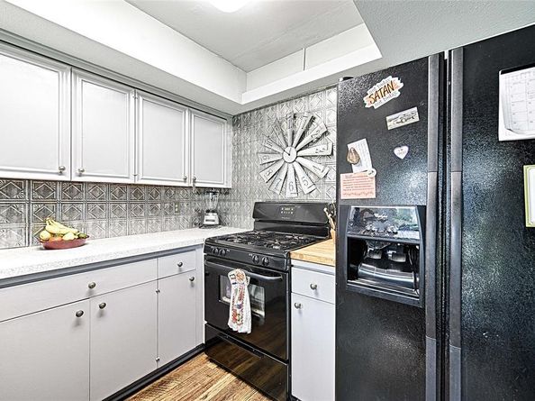 1853  Tompkins Drive , Grand Prairie Texas 75051