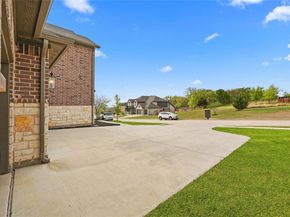 10713  Smoky Oak Trail , Argyle Texas 76226