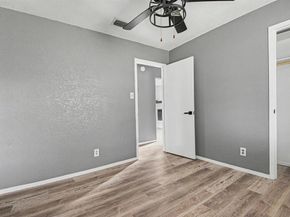 1629  Brent Court , Grand Prairie Texas 75051