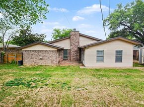 1629  Brent Court , Grand Prairie Texas 75051