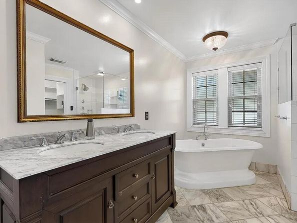 2806  Sausalito Drive , Carrollton Texas 75007
