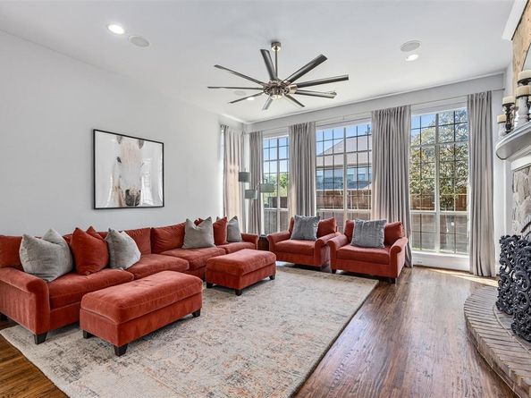 813  Moss Cliff Circle , McKinney Texas 75071