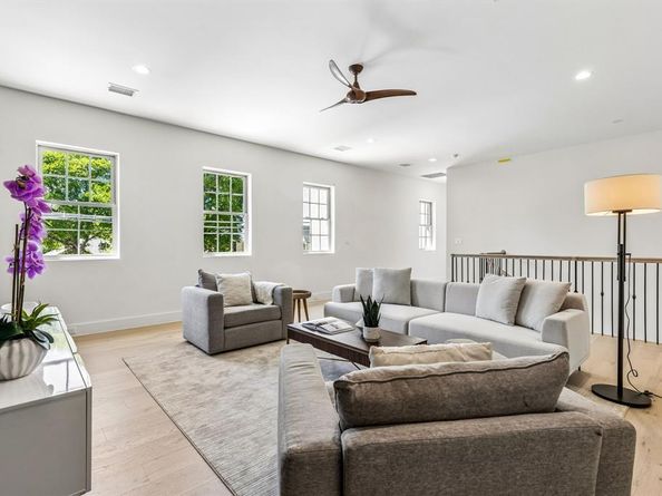 6402  Westlake Avenue , Dallas Texas 75214