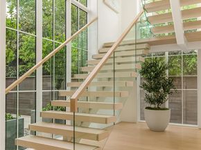 9102  Bluff Hollow Court , Dallas Texas 75220