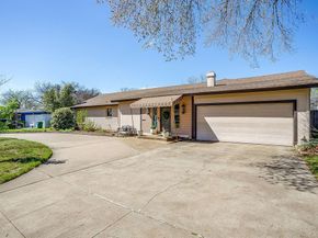 3954  Shannon Drive , Fort Worth Texas 76116