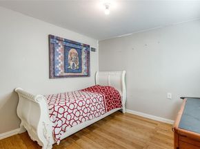 1914  Glenfield Avenue , Dallas Texas 75224