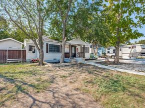 1914  Glenfield Avenue , Dallas Texas 75224