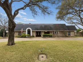 6218  Stonehill Drive , Dallas Texas 75254