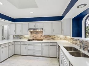 6218  Stonehill Drive , Dallas Texas 75254