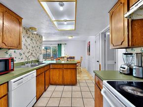 3714  Burning Tree Lane , Garland Texas 75042