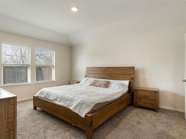 11401  Headwater Court , Providence Village Texas 76227