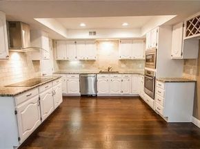 9401  Blue Jay Way , Irving Texas 75063