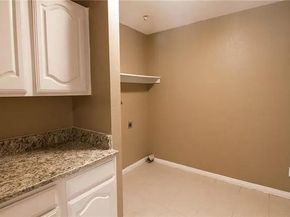 9401  Blue Jay Way , Irving Texas 75063