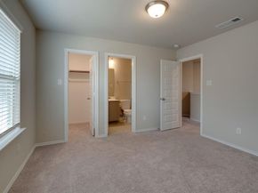 707  Ranchvale Court , Arlington Texas 76002