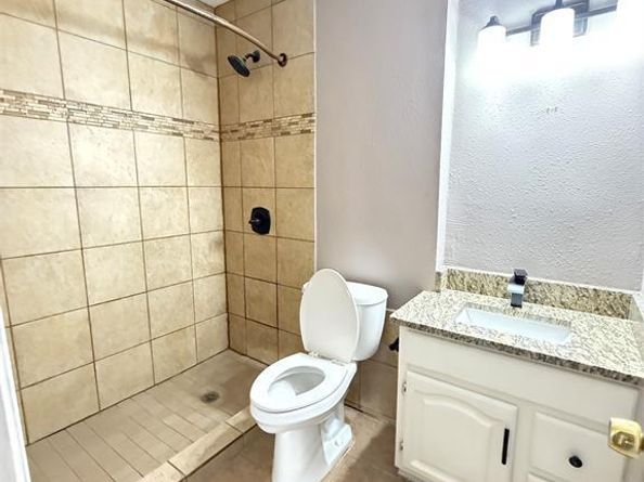518  Calvin Drive , Garland Texas 75041
