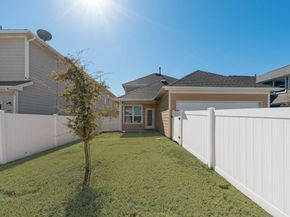 1425  Bull Street , Aubrey Texas 76227
