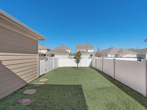 1425  Bull Street , Aubrey Texas 76227