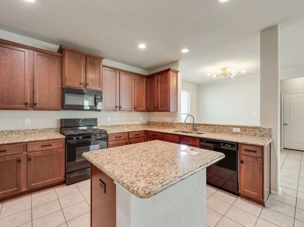 1425  Bull Street , Aubrey Texas 76227