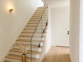 1123  Muncie  , Dallas Texas 75212