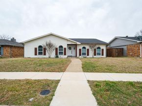 1208  Crestwood Court , Allen Texas 75002