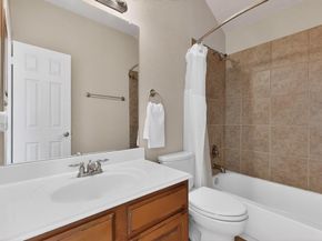 457  Arbol  , Irving Texas 75039