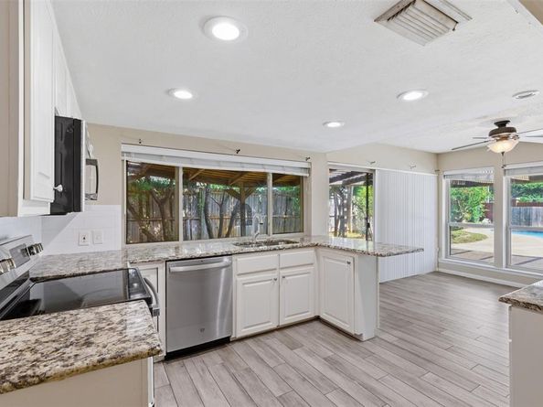 1622  Wendy Way , Richardson Texas 75081