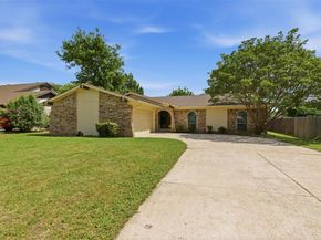 1622  Wendy Way , Richardson Texas 75081