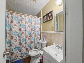 1217  California Parkway S  , Fort Worth Texas 76134