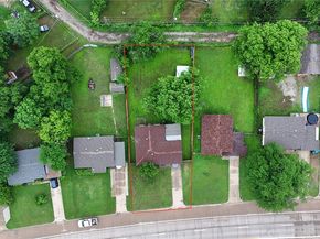 1217  California Parkway S  , Fort Worth Texas 76134