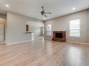 1517  White Willow Lane , Arlington Texas 76002