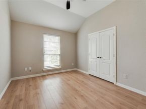 1517  White Willow Lane , Arlington Texas 76002