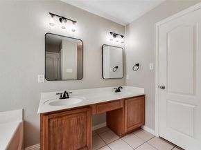 1517  White Willow Lane , Arlington Texas 76002