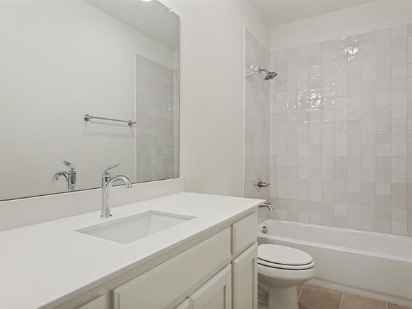 2608  Glasgow Way , Denton Texas 76207
