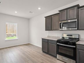 300  Revolution Drive , Venus Texas 76084