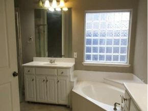 609  Green Apple Drive , Garland Texas 75044