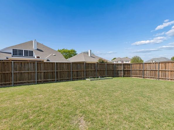 8410  Lexington Court , Rowlett Texas 75089